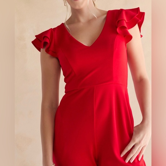 Red ruffle sleeve jumpsuit - Picture 1 of 3